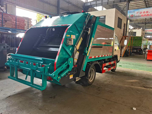 藍(lán)牌4.8方壓縮垃圾車